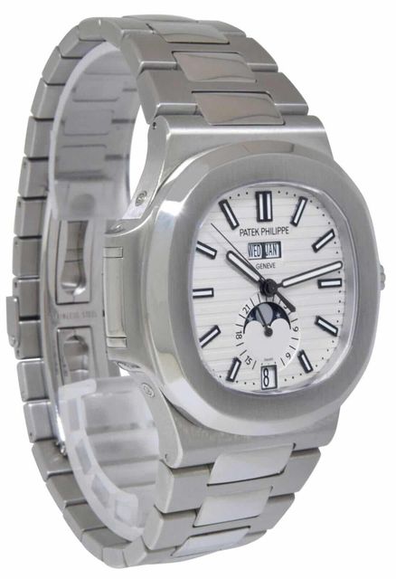 Patek Philippe Nautilus 5726/1A-010 Image 5